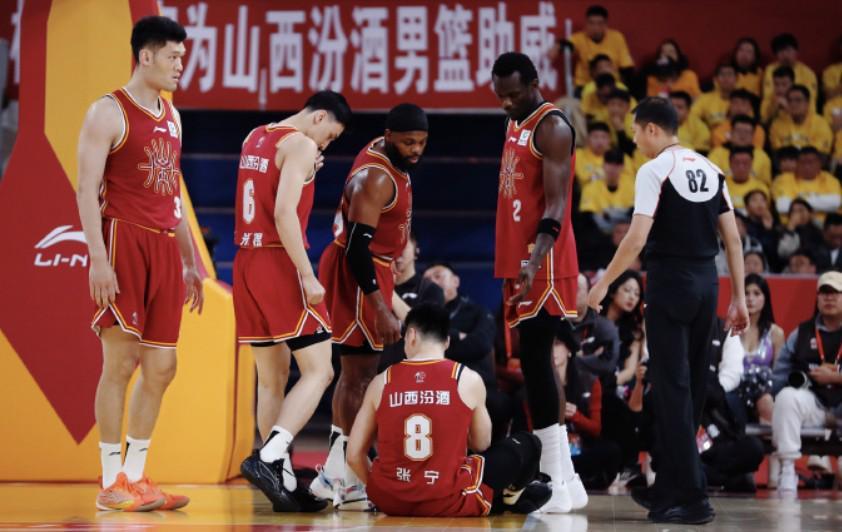 大乐透开奖结果-张宁回应大腿肌肉撕裂：再选一次我还是会在那个节点上场打球